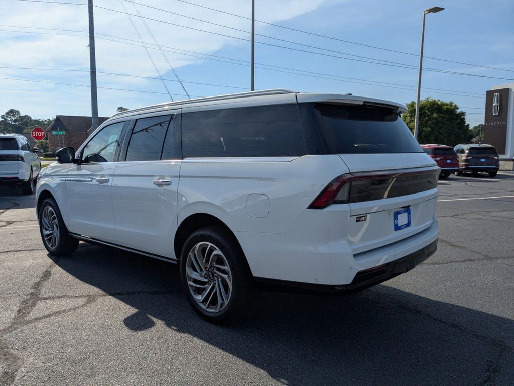 2025 Lincoln Navigator L Reserve