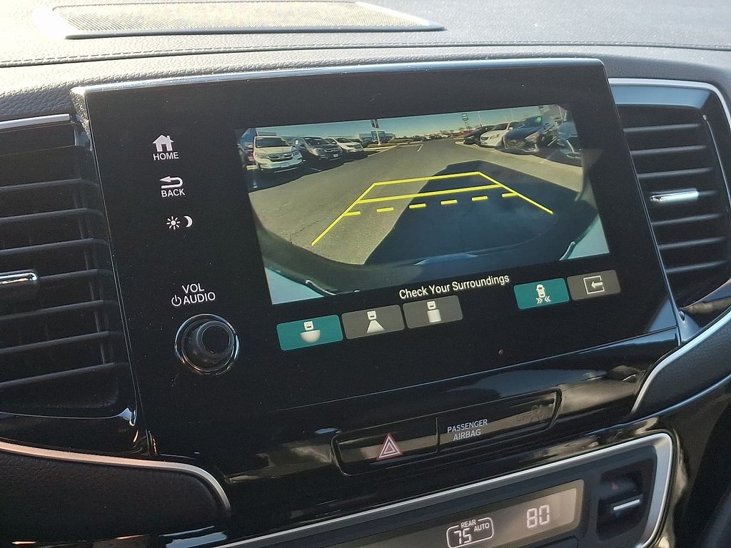 Thumbnail: 2021 Honda Passport - 19