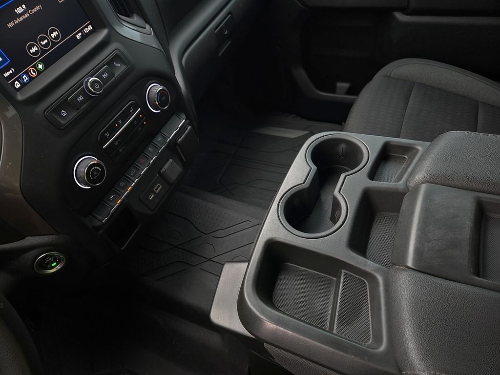 Used 2022 Chevrolet Silverado 1500 Custom For Sale in Farmington, AR