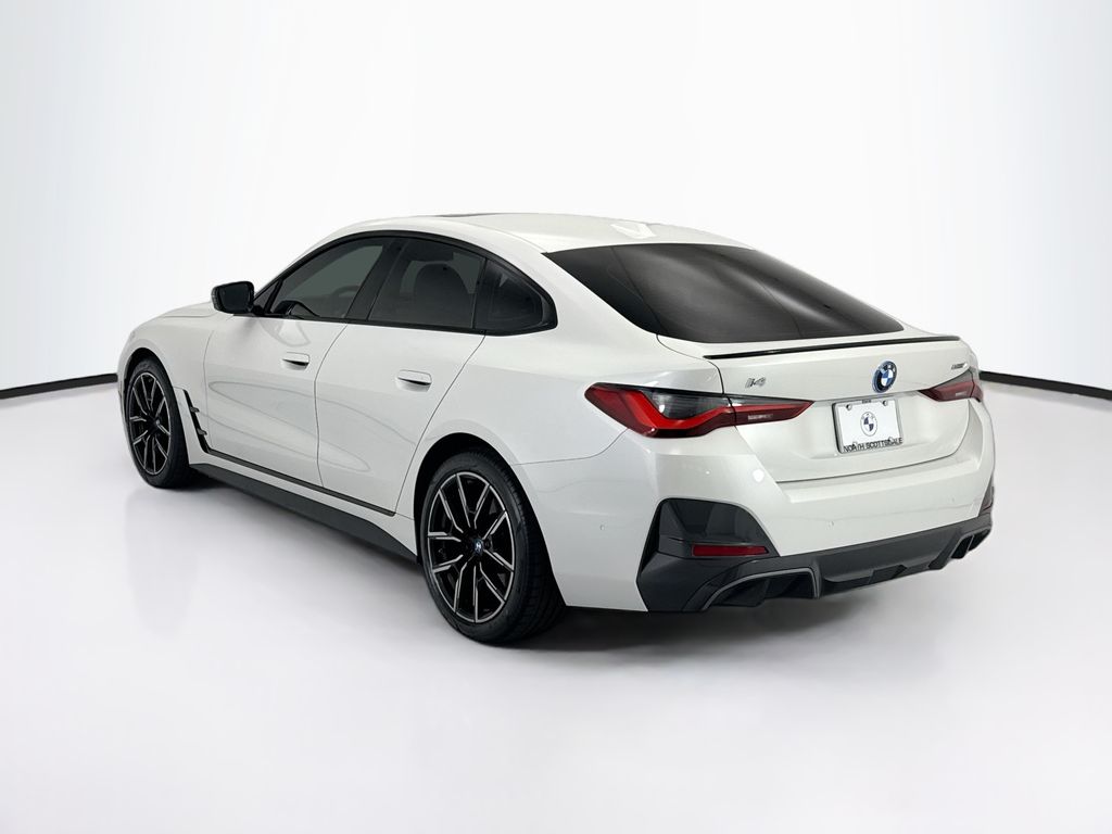 Thumbnail: 2023 BMW i4 - 7