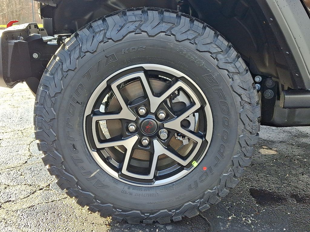 New 2026 Jeep Wrangler SUV