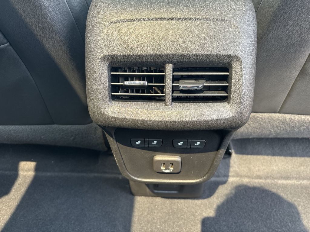 Used 2021 Chevrolet Equinox SUV