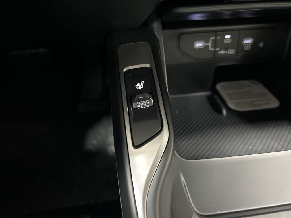 new 2026 Kia Sorento Hybrid car, priced at $43,415