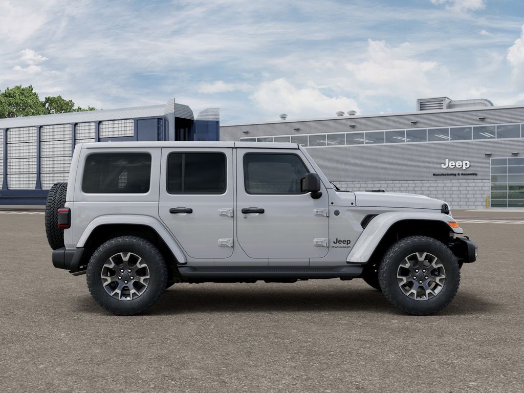 New 2026 White/off-white Jeep Sahara image 21