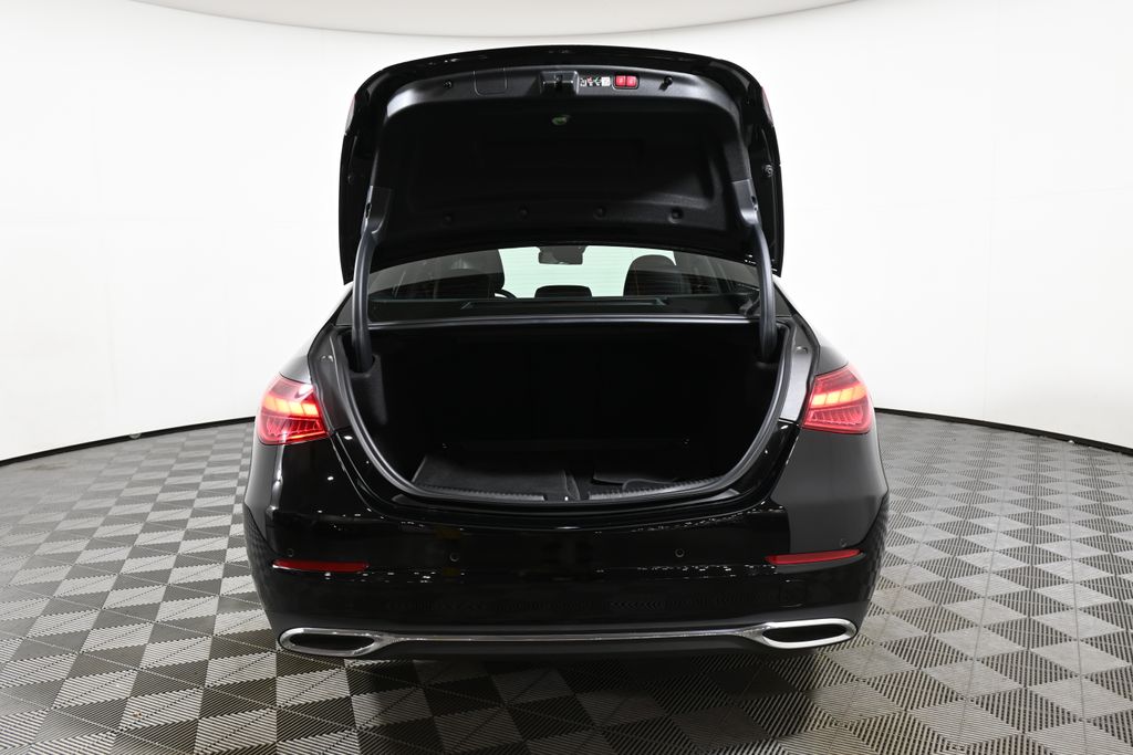 Thumbnail: 2025 Mercedes-Benz C-Class - 32