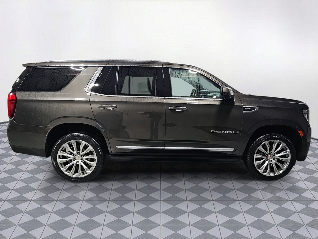 Used 2021  GMC Denali image 11