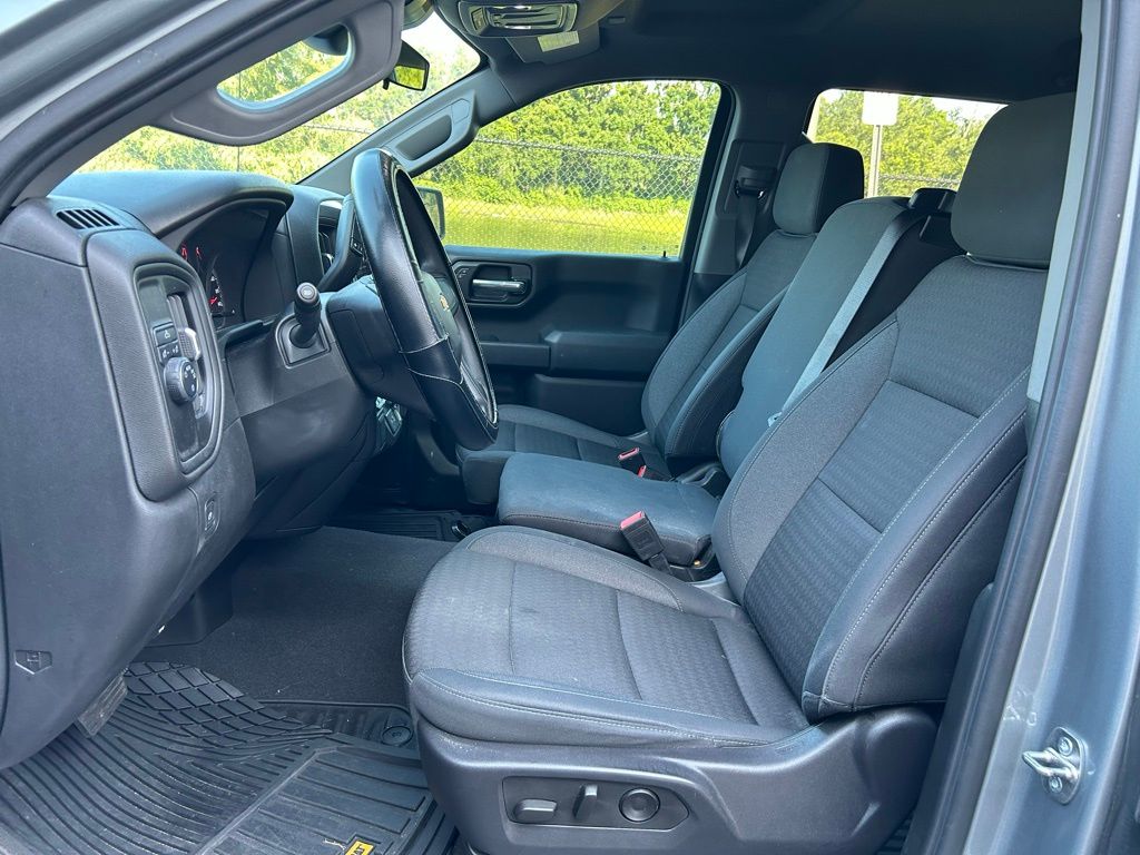 2024 Chevrolet Silverado 1500 Custom 12