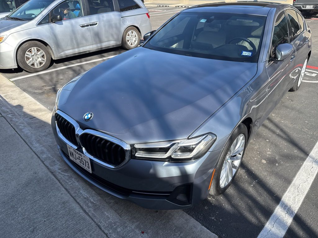 Thumbnail: 2021 BMW 5 Series - 7