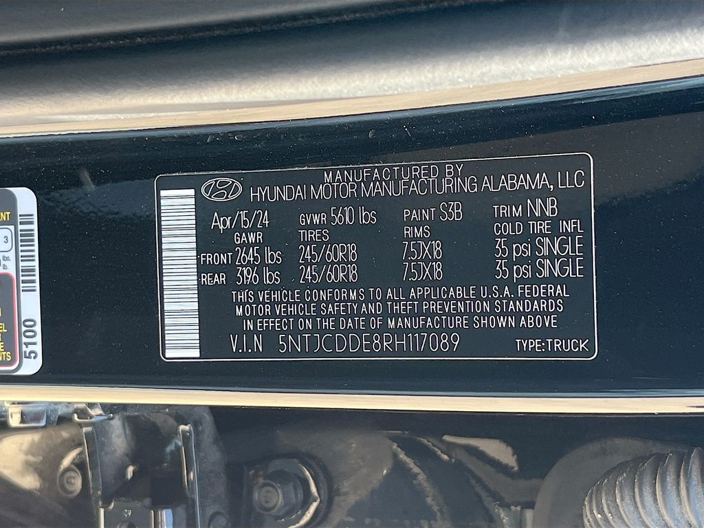 Used 2024 Black Hyundai SEL image 32