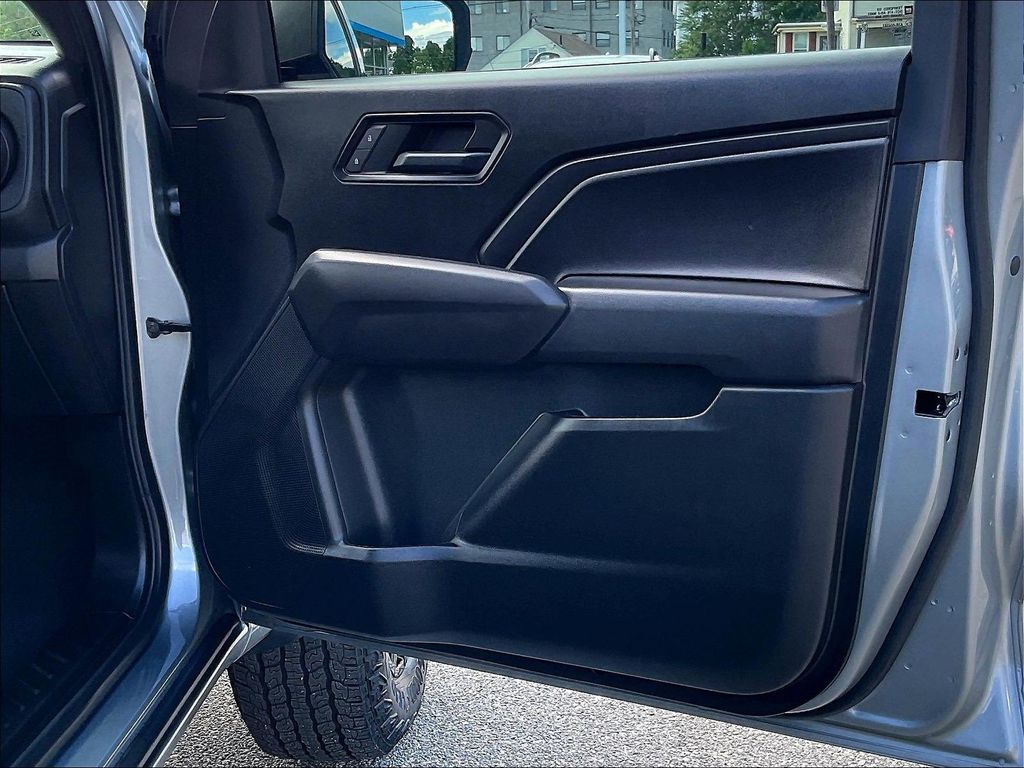 2024 Chevrolet Colorado — photo 12