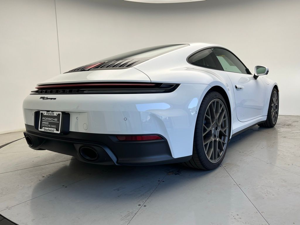 Thumbnail: 2025 Porsche 911 - 22