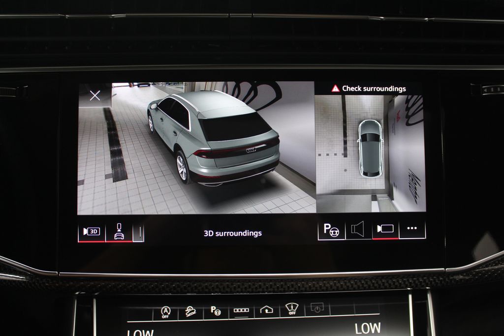 Thumbnail: 2023 Audi SQ8 - 28