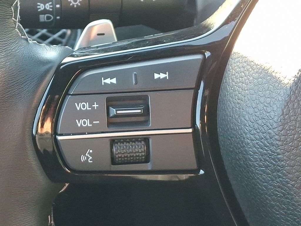 Thumbnail: 2023 Acura Integra - 22