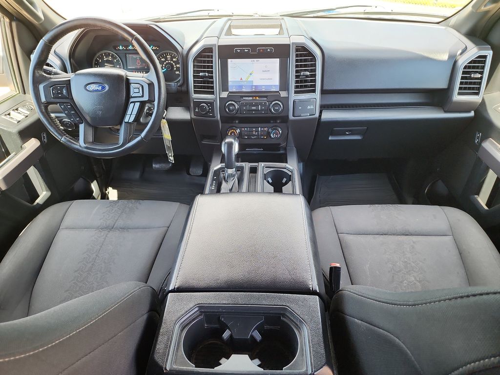 2019 Ford F-150 XLT photo