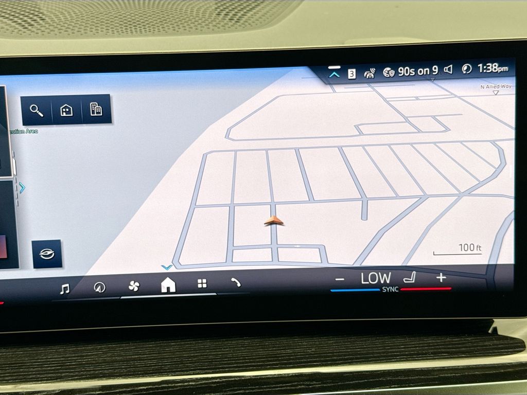 Thumbnail: 2027 BMW X7 - 14