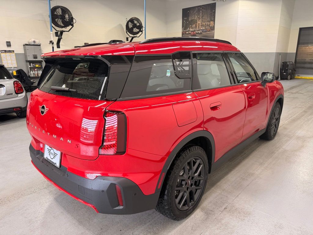 Thumbnail: 2027 MINI Cooper Countryman - 6