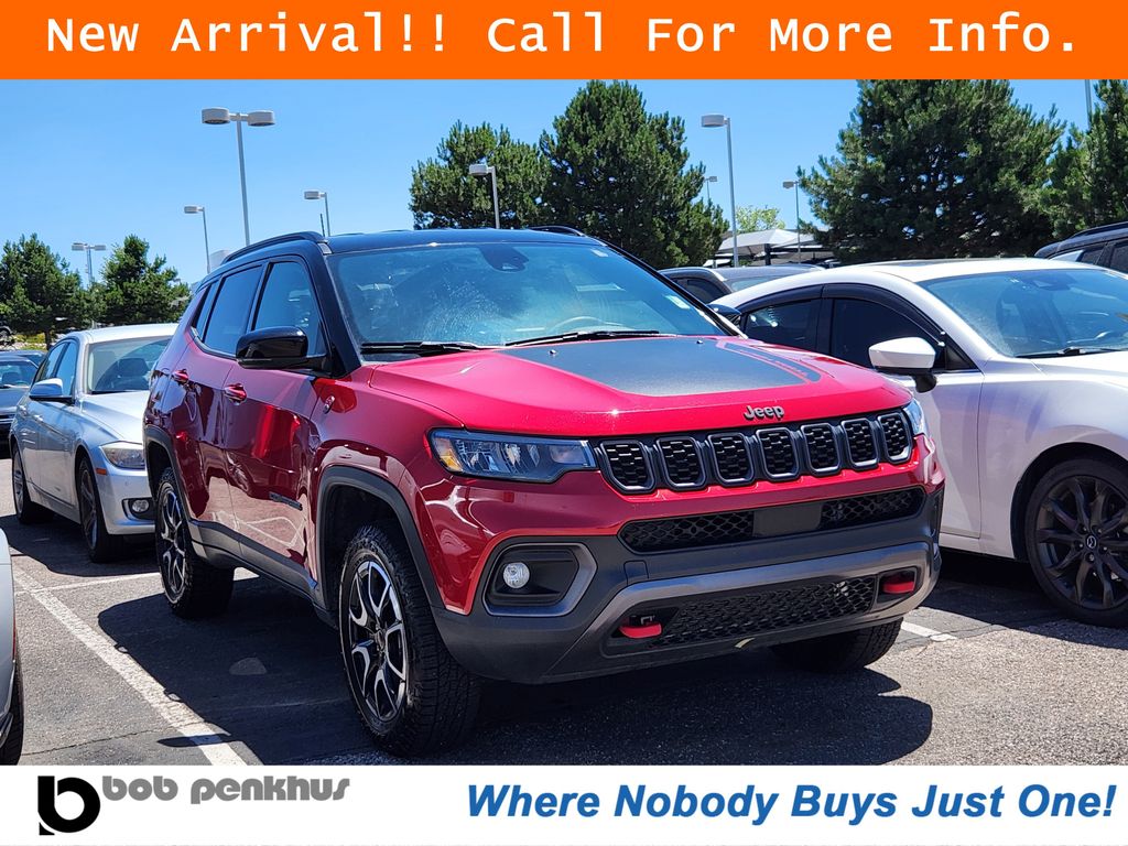 2025 Jeep Compass Trailhawk