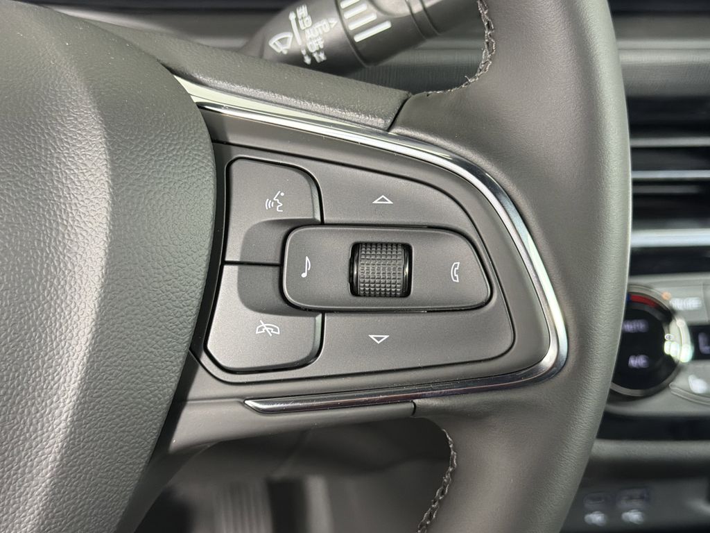 new 2026 Buick Envista car, priced at $32,105