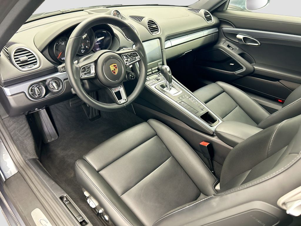 Thumbnail: 2025 Porsche 718 Cayman - 4