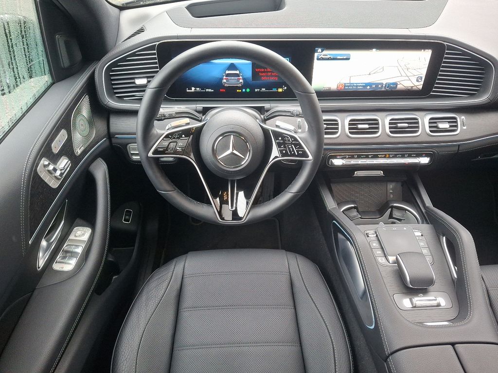 2025 Mercedes-Benz GLE 580 8