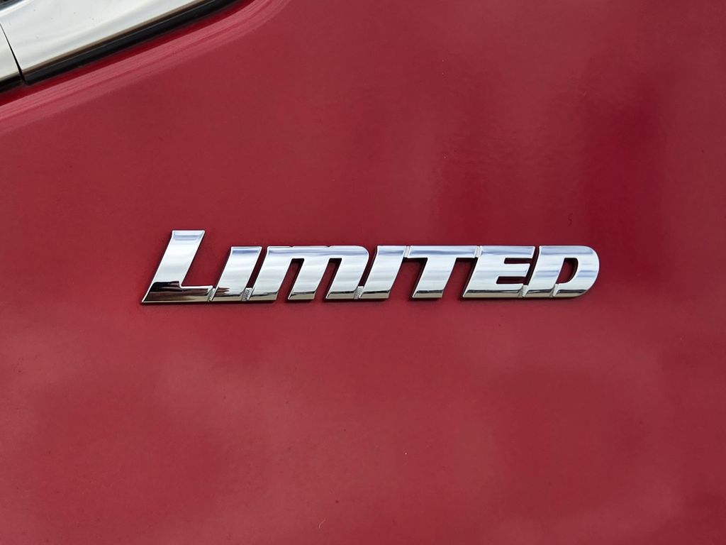 2023 Toyota Tundra Limited - 8
