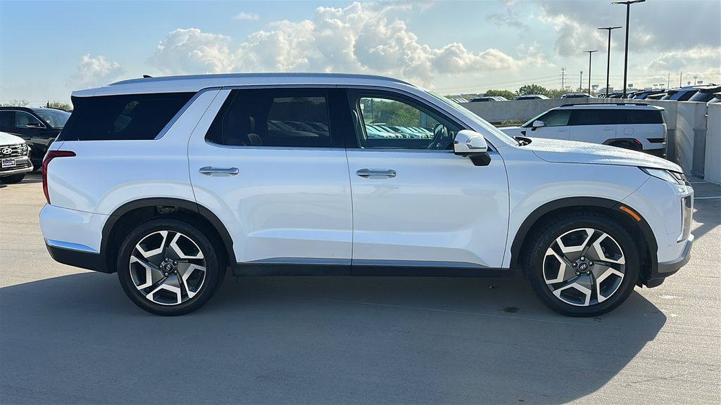 2023 Hyundai Palisade Limited White at Shottenkirk Kia Fort Bend