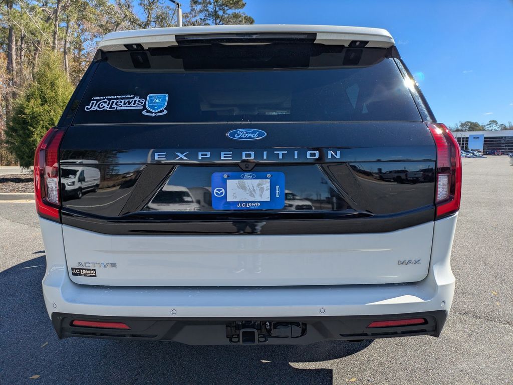 2025 Ford Expedition Active MAX