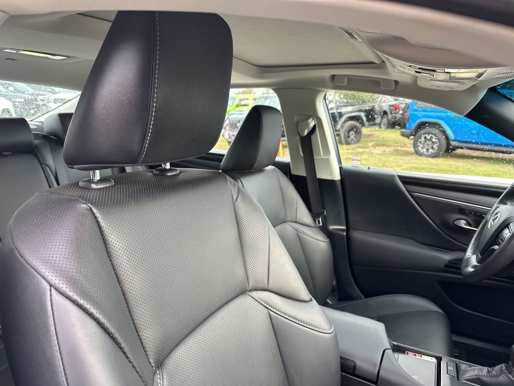 Used Car 2024 Lexus Es  350 For Sale Under $50,000 In Austin, Texas