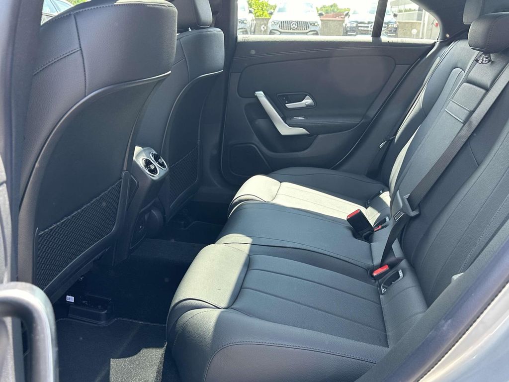 2025 Mercedes-Benz CLA 250 18