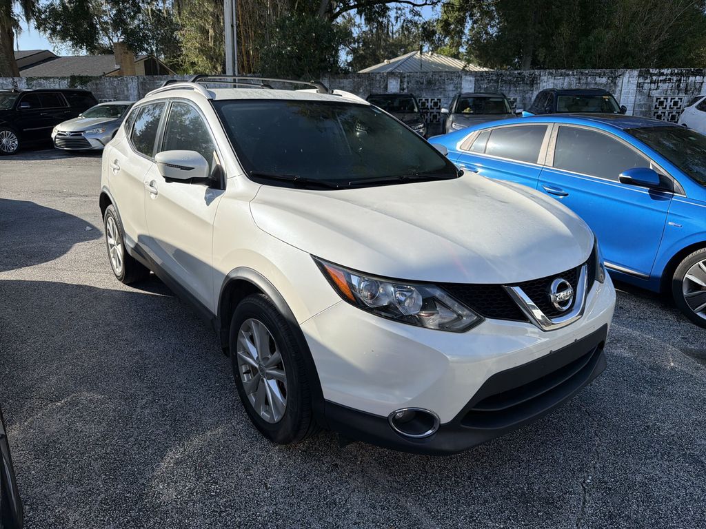 Pearl White 2017 Nissan Rogue Sport SUV / Crossover All-Wheel Drive Continuously Variable Transmission