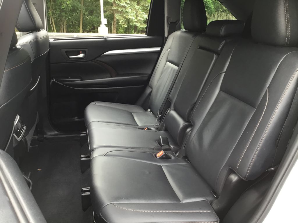 2019 Toyota Highlander XLE 12