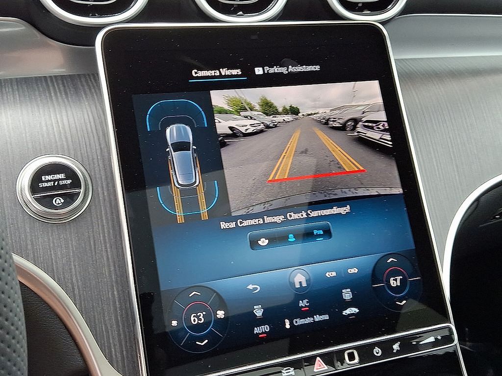 Thumbnail: 2025 Mercedes-Benz GLC - 13