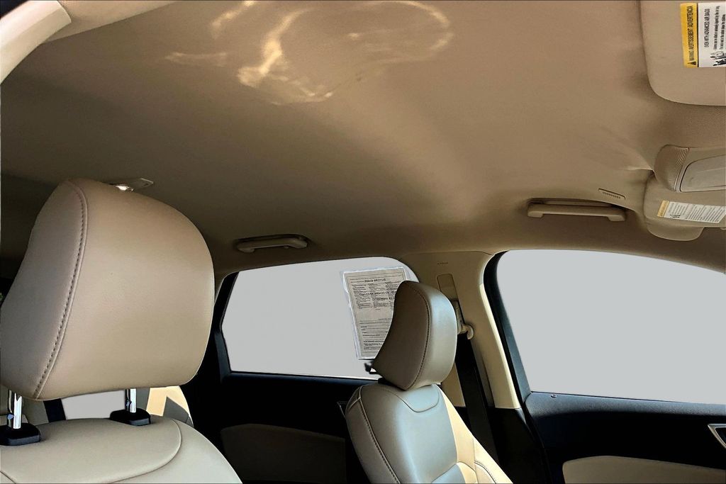 Used 2024 Ford Edge SUV