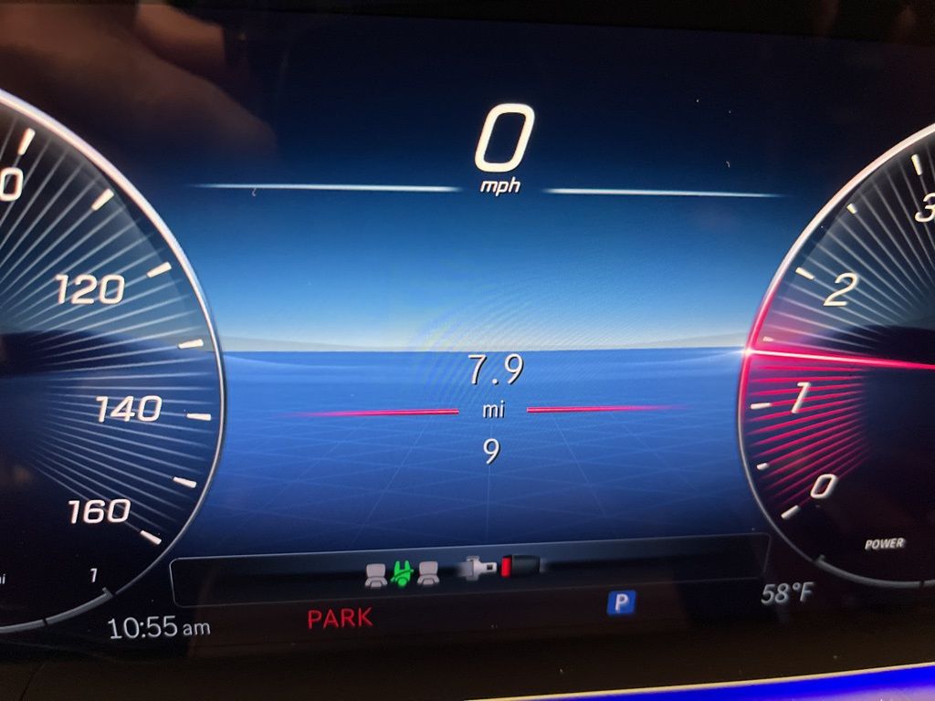 Thumbnail: 2026 Mercedes-Benz GLE - 16