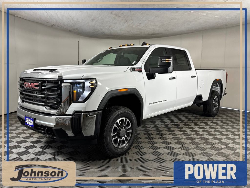 Summit White 2026 GMC Sierra 3500HD Pickup Truck Four-Wheel Drive Automatic