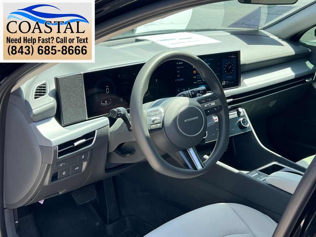 2025 Hyundai Sonata SEL Black at Matthews Motors of Wilmington