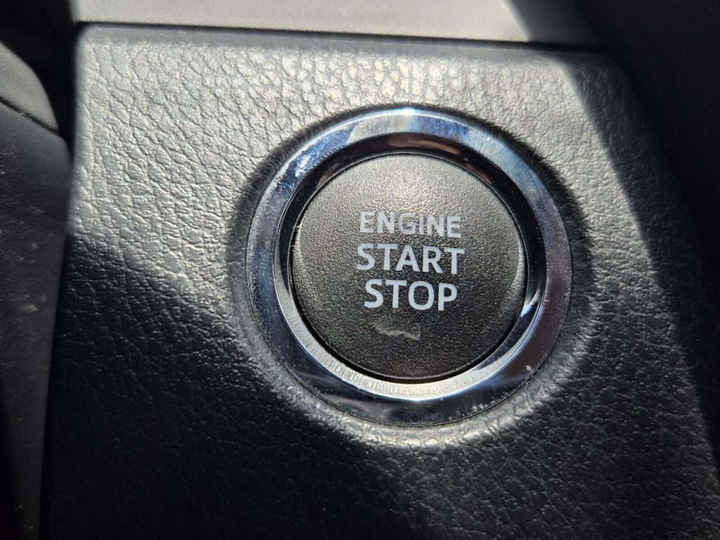 2021 Toyota Camry - $27,514