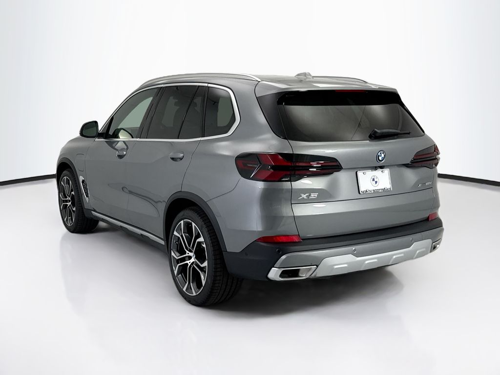 Thumbnail: 2026 BMW X5 - 7
