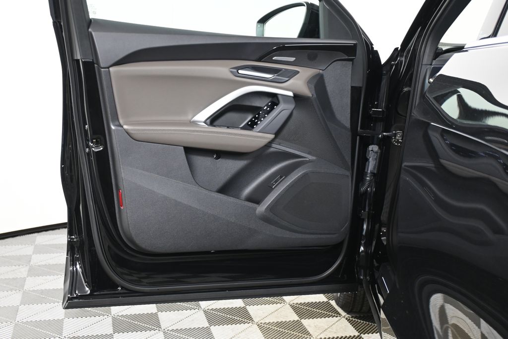 Thumbnail: 2025 Audi Q5 - 23