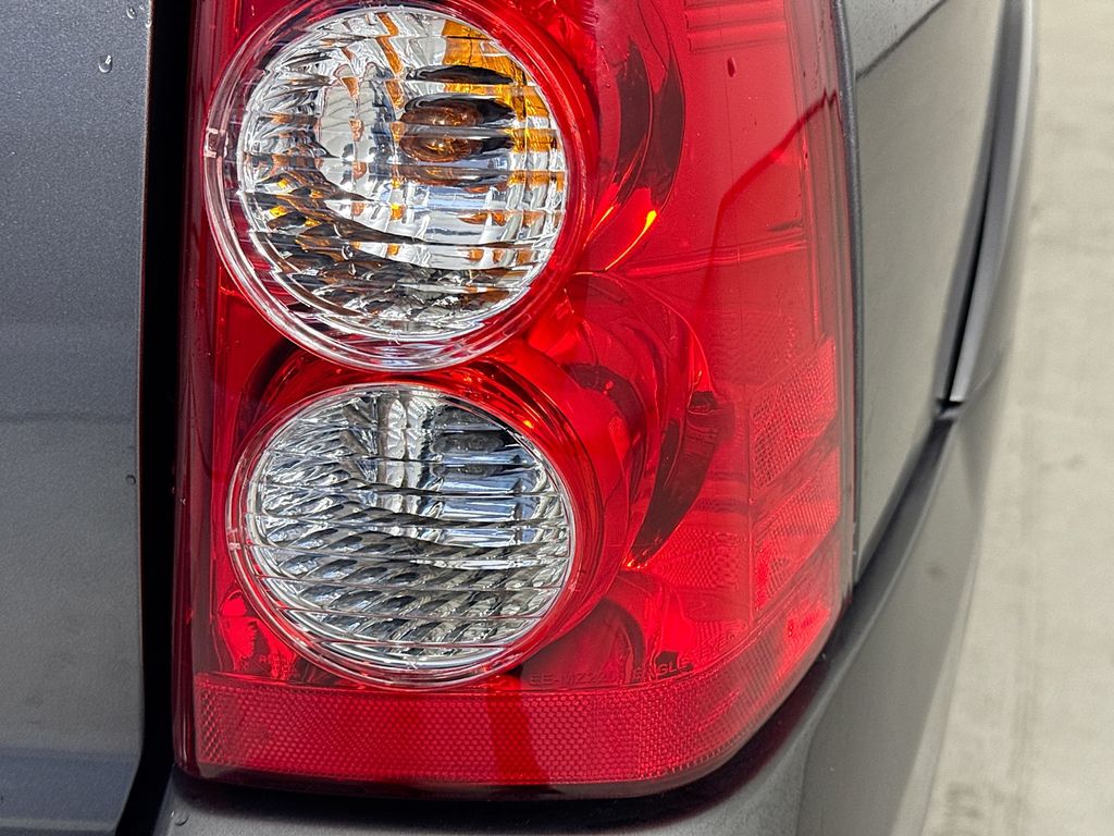 Used Car 2005 Mazda Tribute  S For Sale Under $10,000 In Austin, Texas