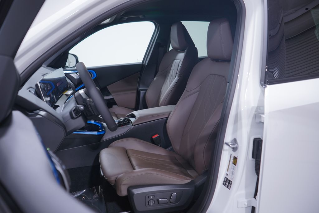 Thumbnail: 2026 BMW X3 - 7