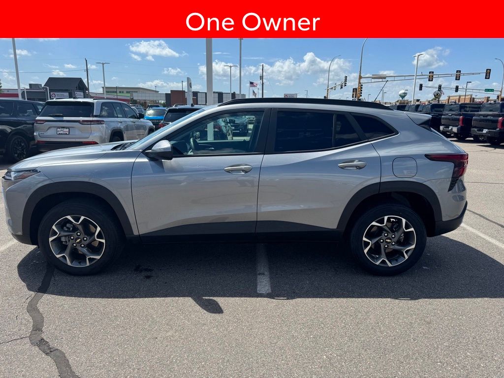 Used 2024 Chevrolet Trax LT with VIN KL77LHE23RC202225 for sale in Waite Park, Minnesota
