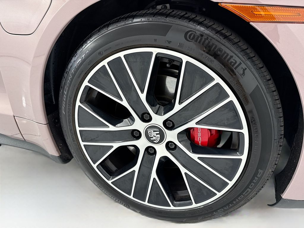 Thumbnail: 2023 Porsche Taycan - 32