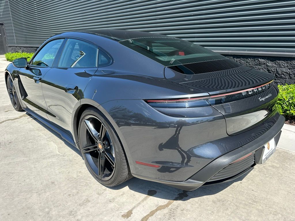 2021 Porsche Taycan 4S 3