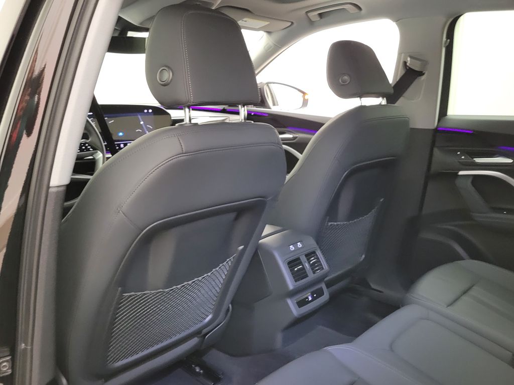 Thumbnail: 2025 Audi Q5 - 24