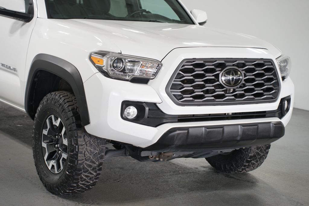 Thumbnail: 2021 Toyota Tacoma - 4