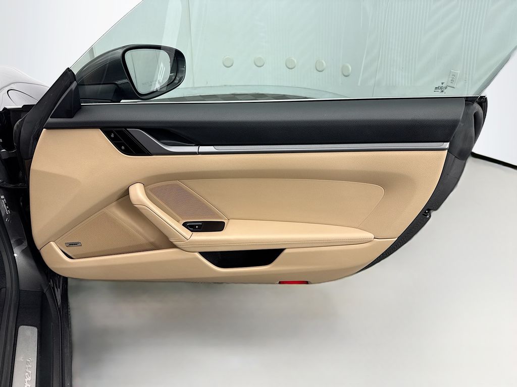 Thumbnail: 2021 Porsche 911 - 23