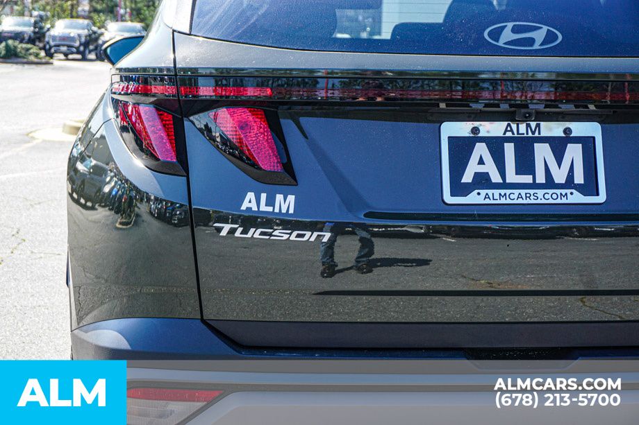 Used 2026 Green Hyundai SEL image 13
