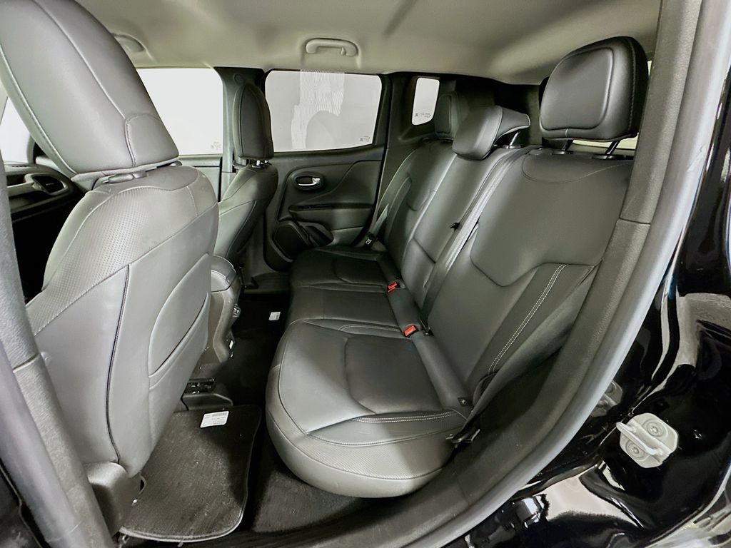 Thumbnail: 2021 Jeep Renegade - 24