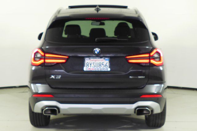 2022 BMW X3 sDrive30i 8